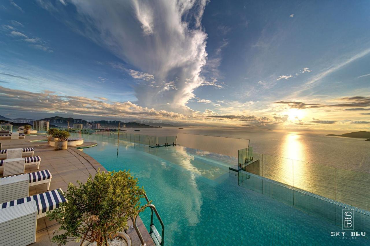Phi Yen Panorama Condotel Nha Trang Exteriör bild