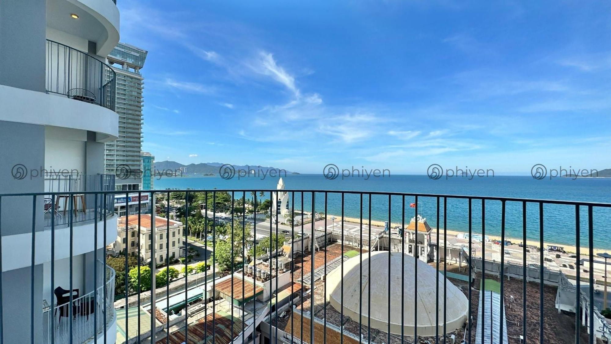 Phi Yen Panorama Condotel Nha Trang Exteriör bild